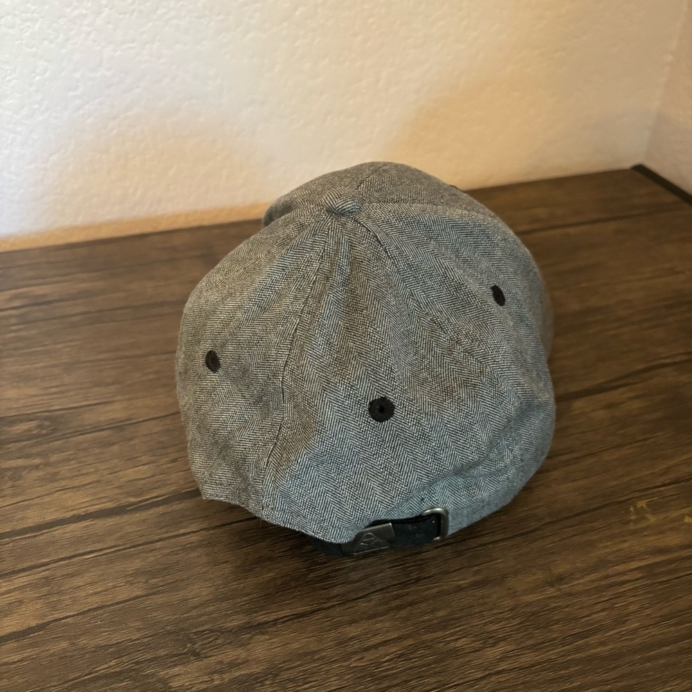 hat - Picture 2 of 4